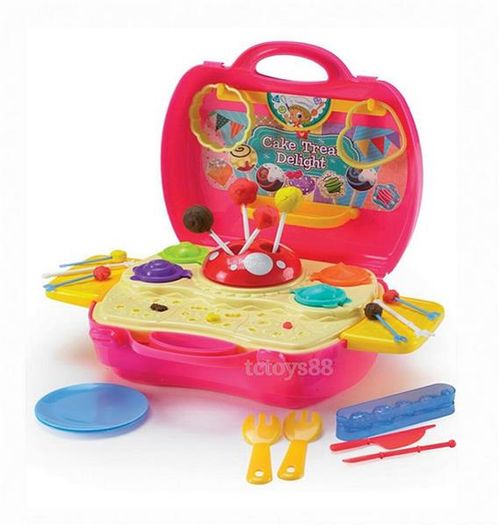 Maleta Workshop Jr Doces com Massinha de Modelar 41 Itens Não Utiliza Pilhas Indicado para +3 Anos Multikids - BR911
